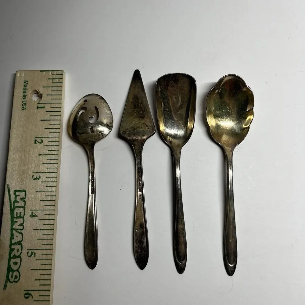 Vintage Meriden Silver Plate Co Serving Flatware Lot 4pc Slotted Spoon Server